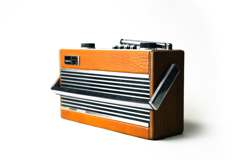 Sync or Async  -  Connectivity explained thumbnail